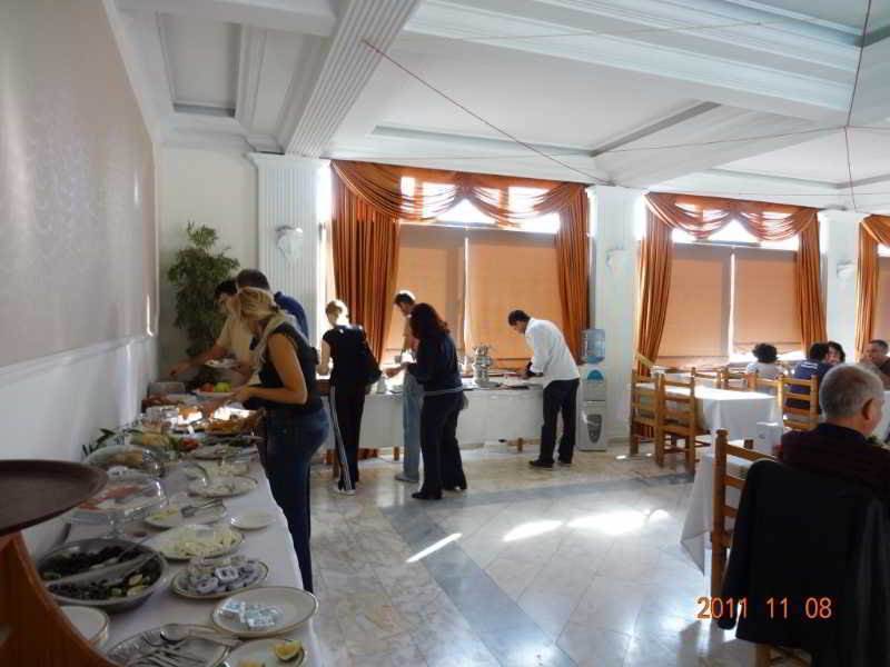 Club Z Hotel Kyrenia  Eksteriør billede